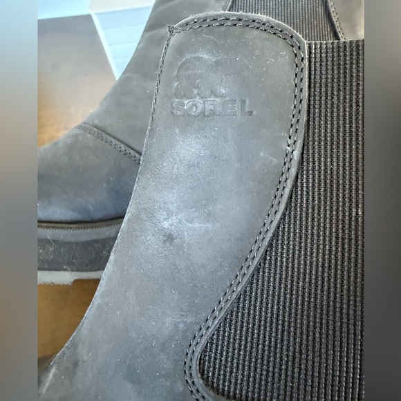 SOREL Black Leather Chelsea Boots - Picture 12 of 14
